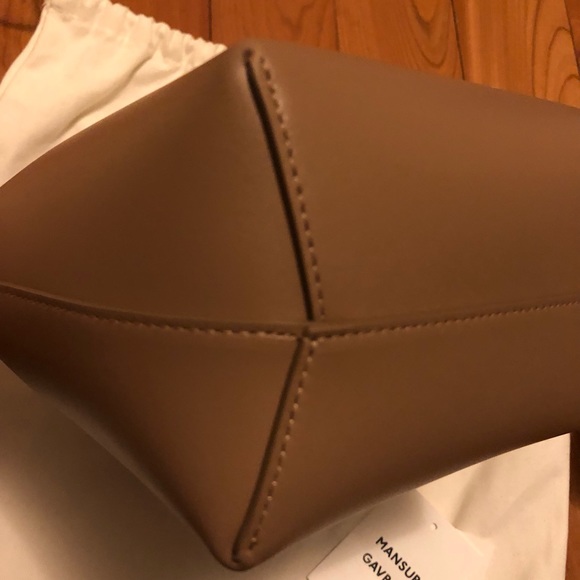 Mansur Gavriel Mini Bucket bag - Picture 7 of 13